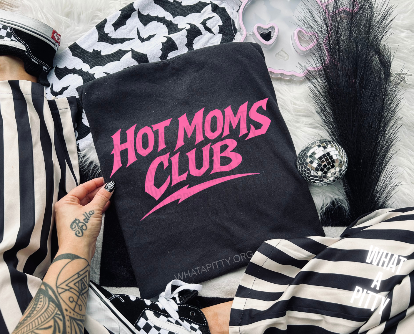 Hot Moms Club (neon pink)