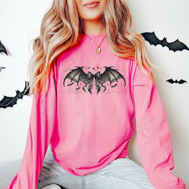 Lacey Coquette Bat tee