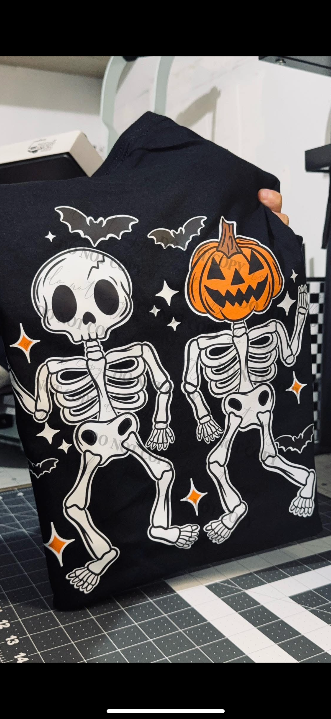 Pumpkin Skellie tee