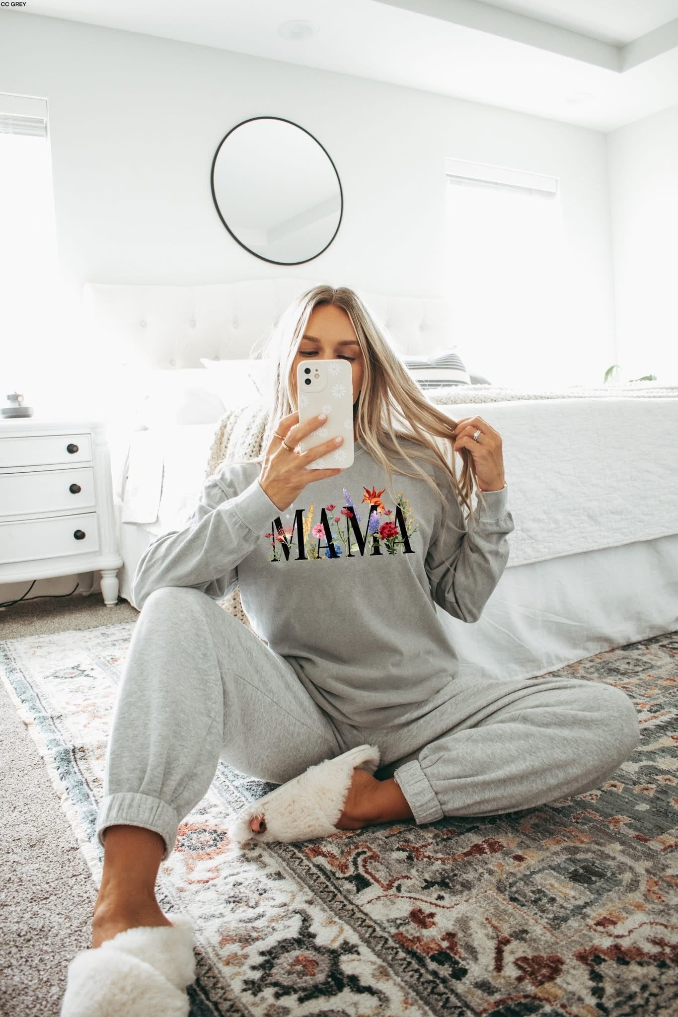 Mama Florals tee