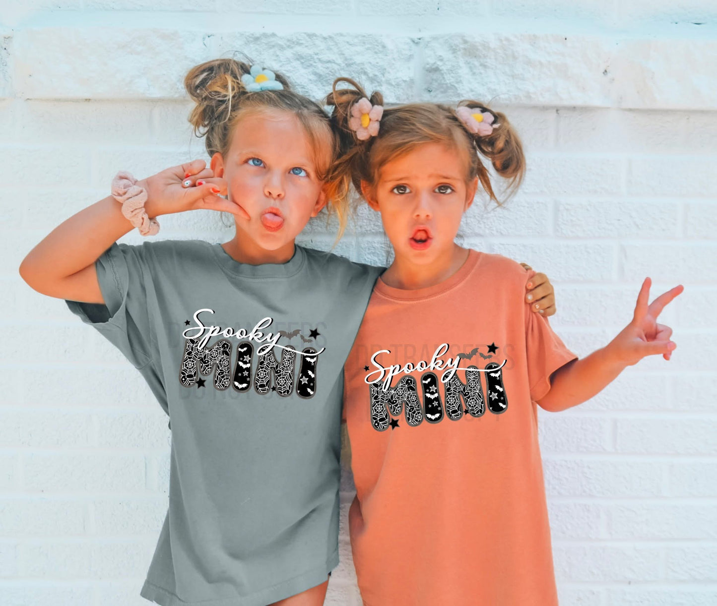 Spooky MINI tee -YOUTH