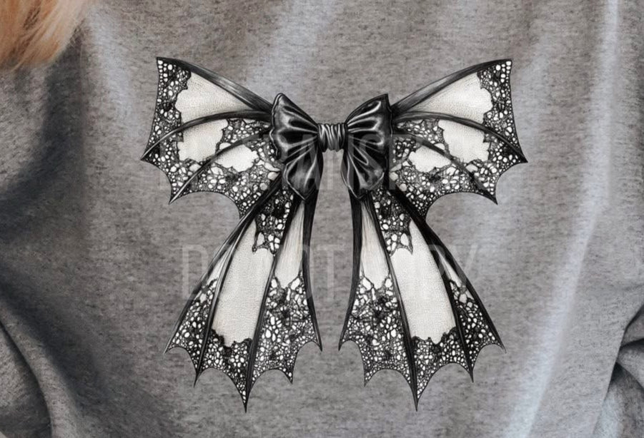 Lacey Bat Bow tee