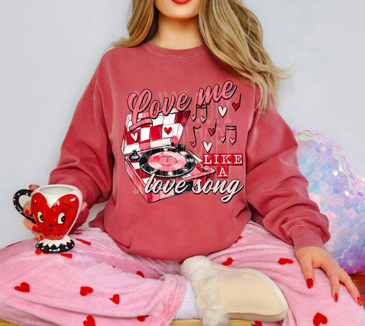 Love me like a Love Song tee