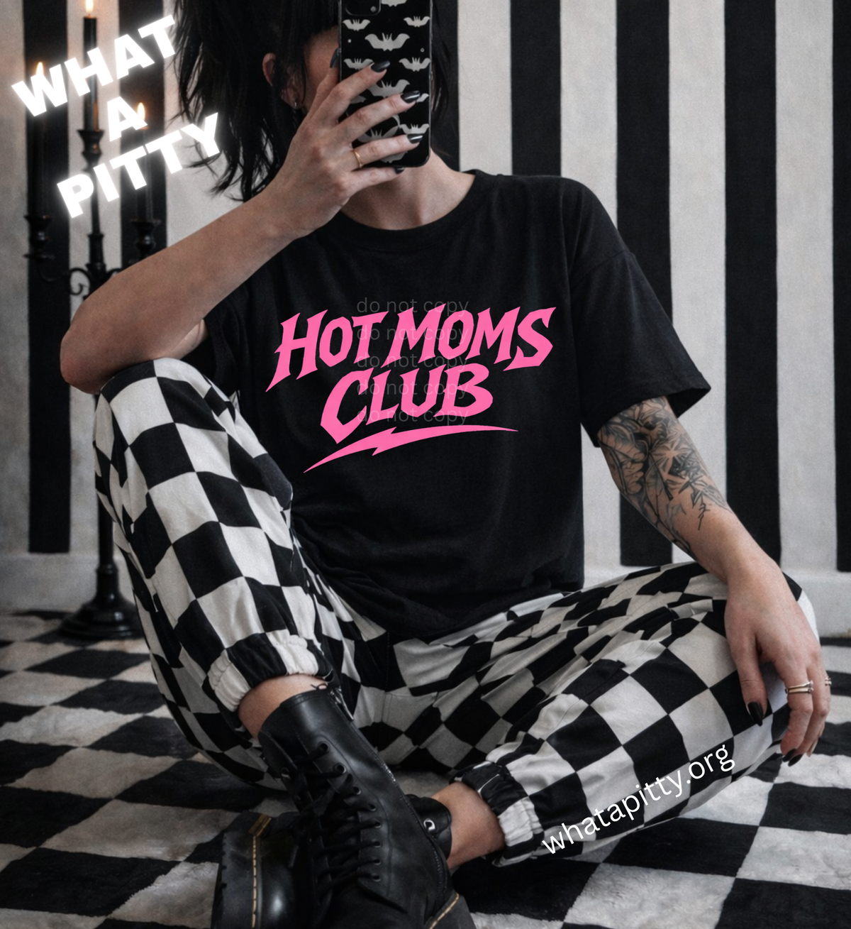 Hot Moms Club