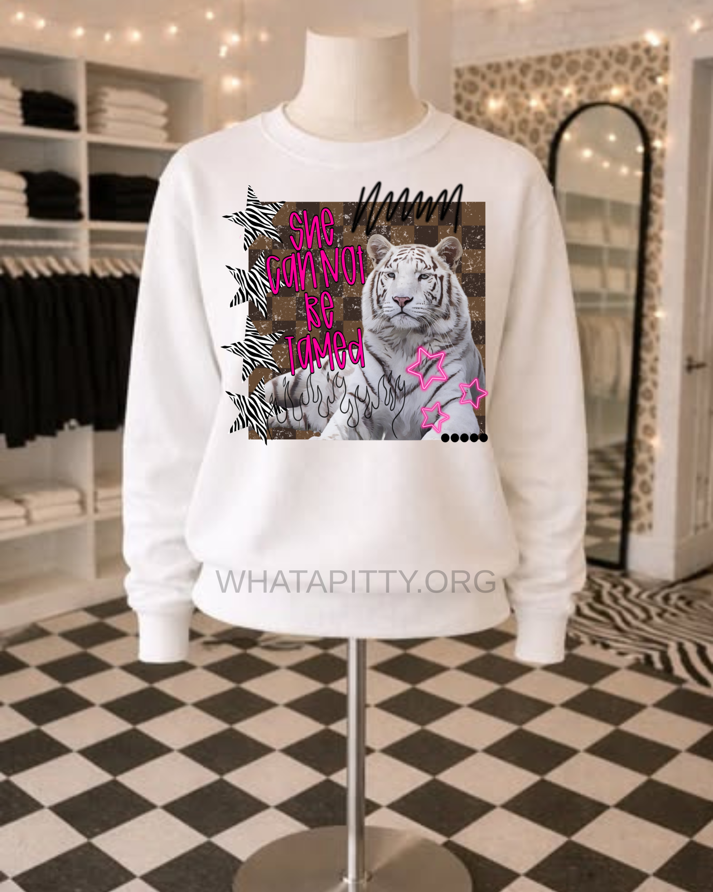 She cannot be tamed tee