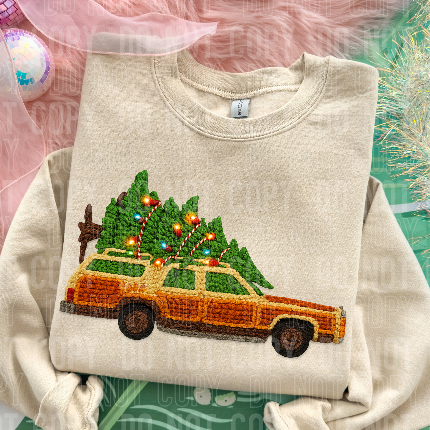 Christmas Station wagon faux yarn tee