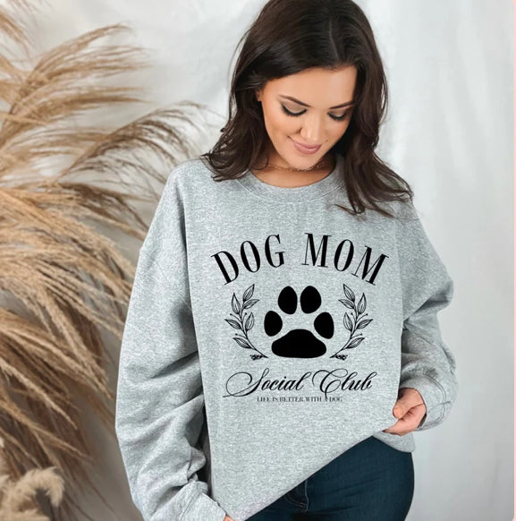 Dog Mom Social Club t-shirt