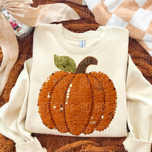 Large Pumpkin faux yarn & Sequence tee