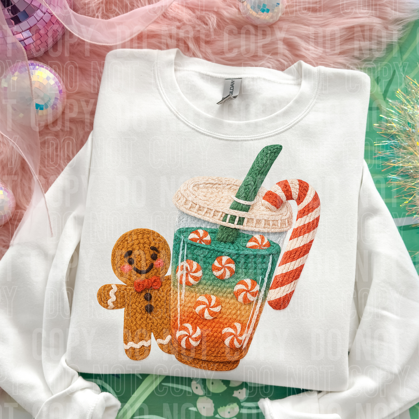 Peppermint tea gingerbread faux yarn tee