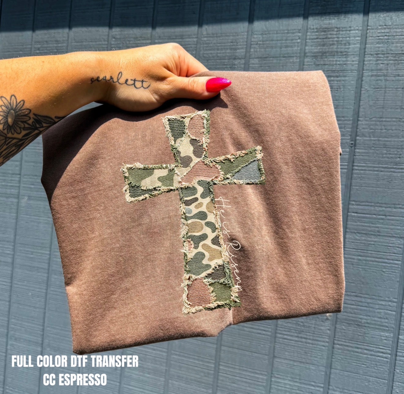 Camo Cross tee