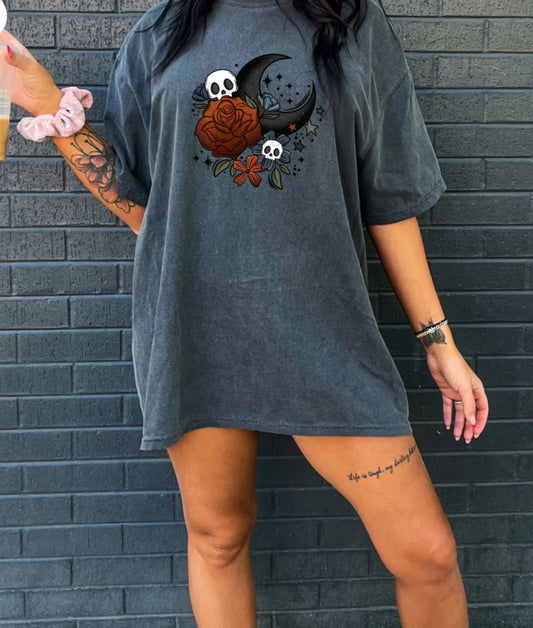 Skellie Moon tee