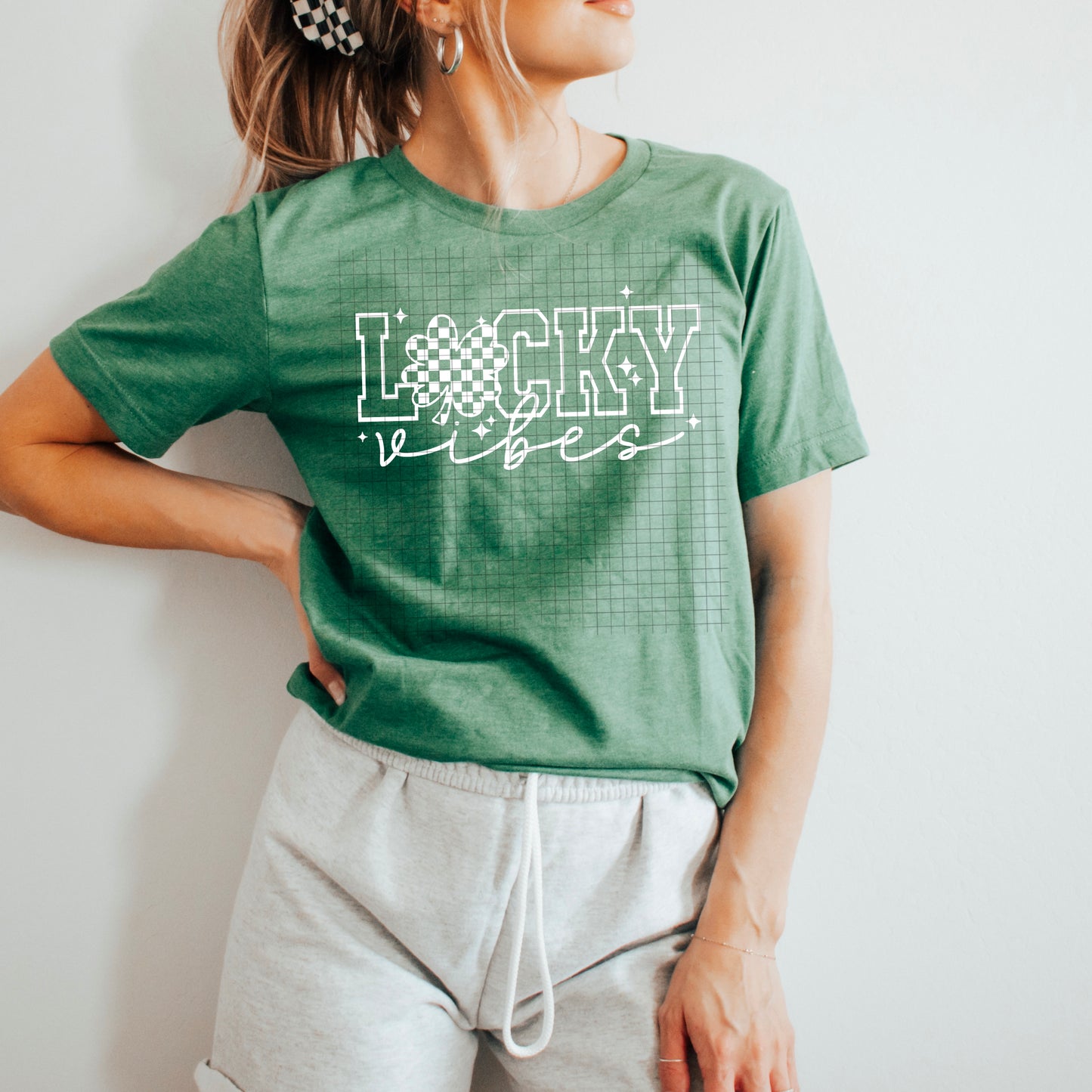 Lucky Vibes tee (White Ink)