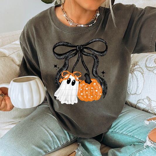 Black Bow with Ghostie and pumpkin tee