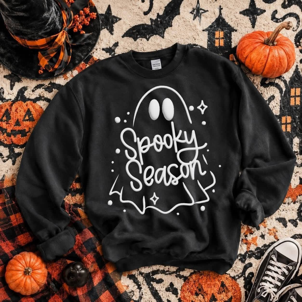 Puff Print - Spooky Season Ghost Outline tee