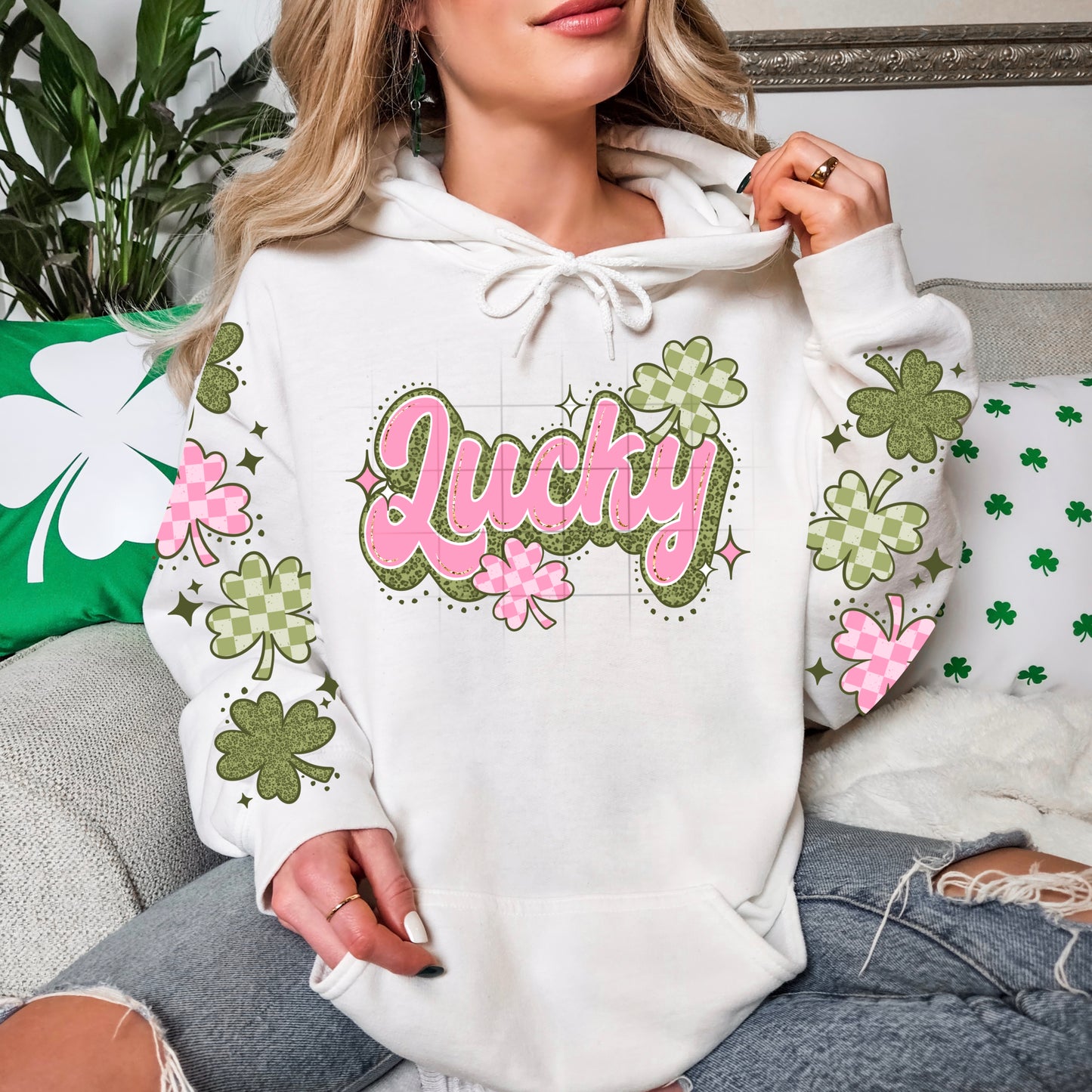 LUCKY sweatshirt with sleeve designs