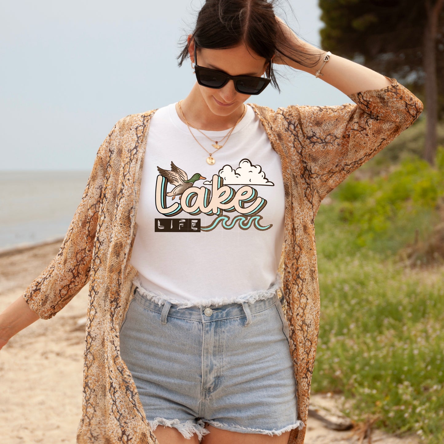 Lake Life tee (Neutrals)