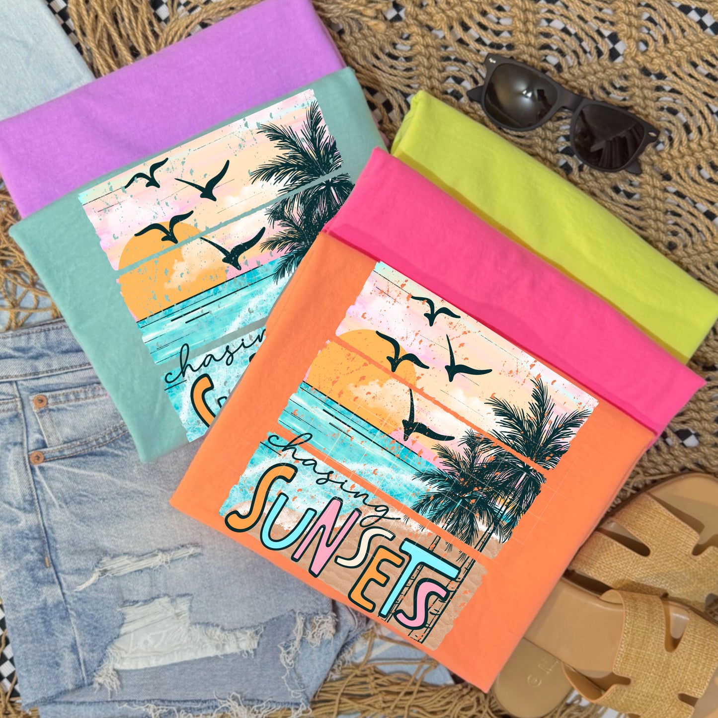 Chasing Sunsets tee