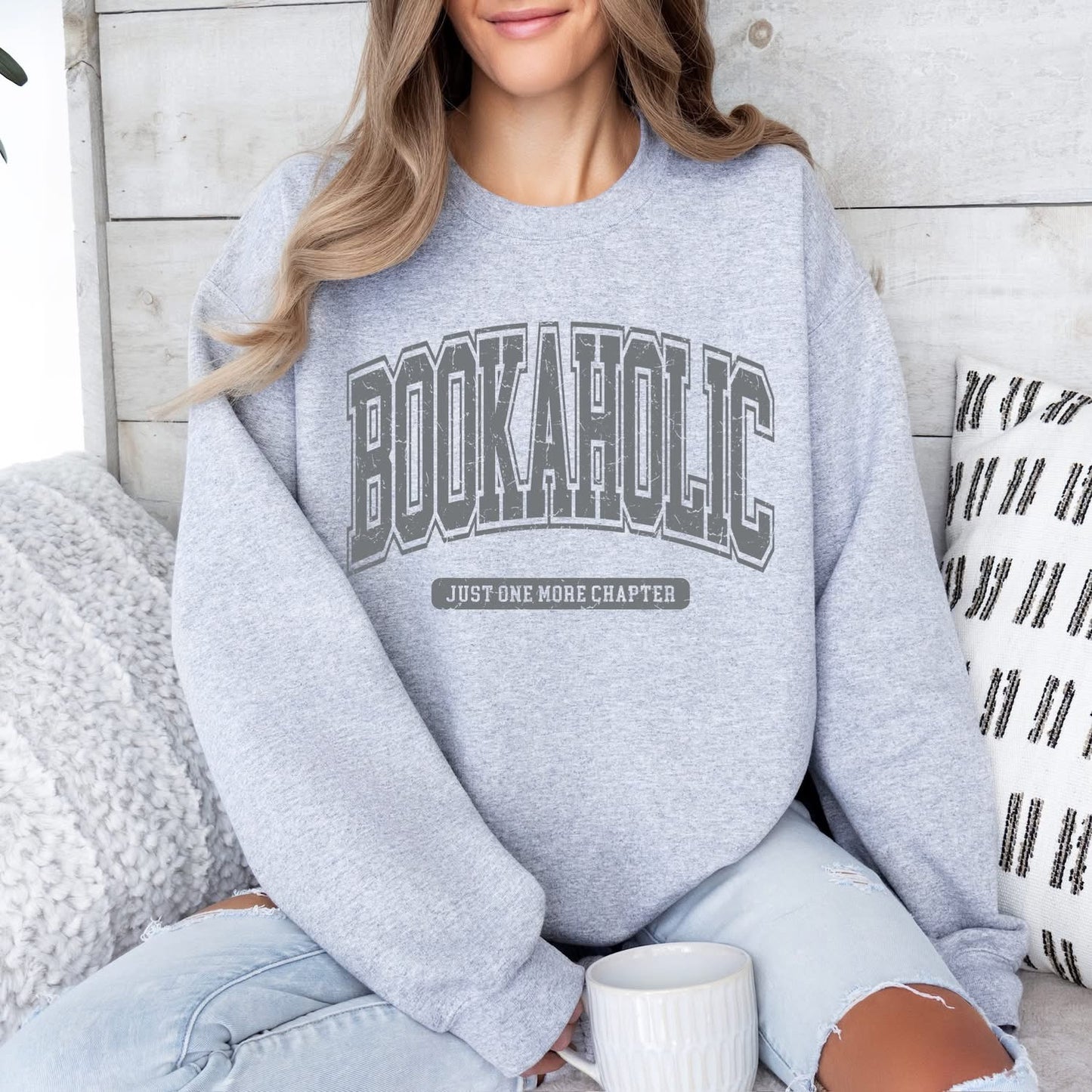 Bookaholic tee