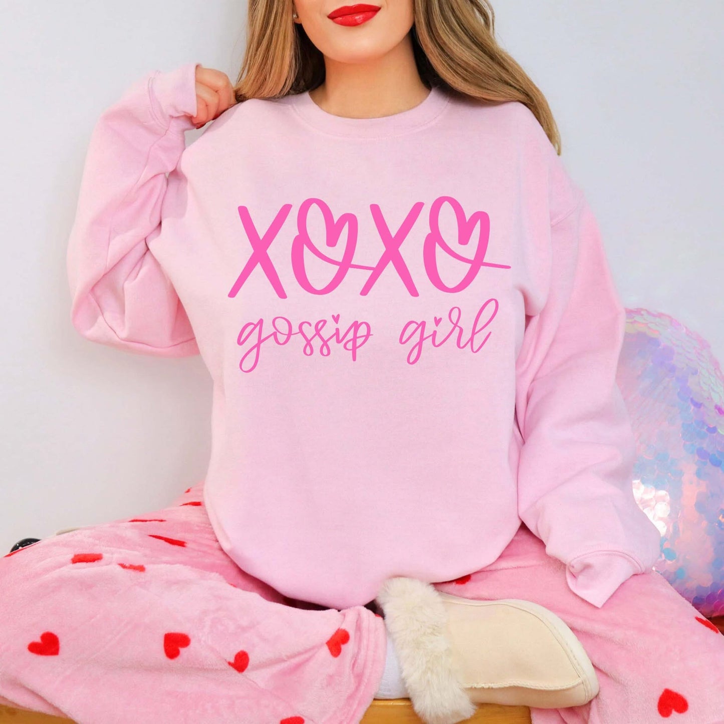 XOXO Gossip Girl tee