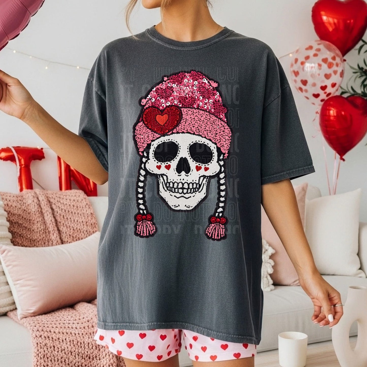 Valentine Skellie faux yarn tee