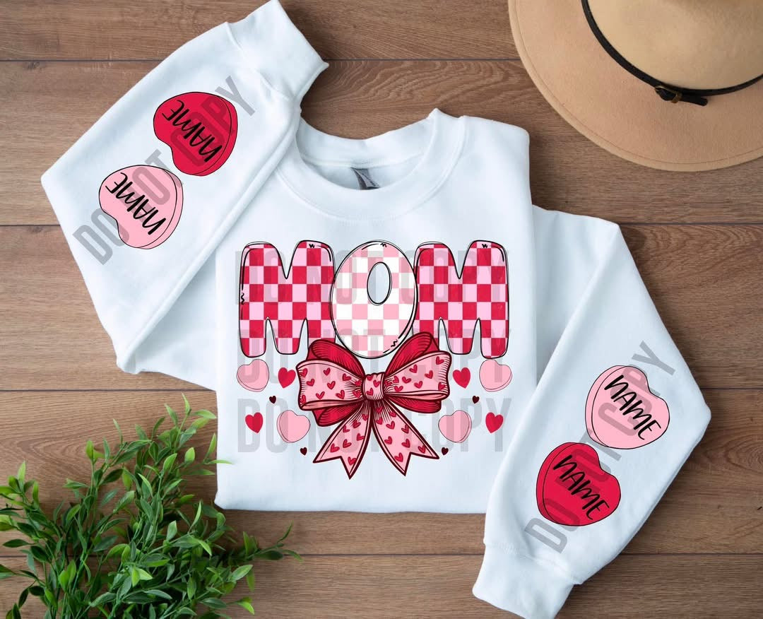 MOM custom sweatshirt with names in RED & PINK