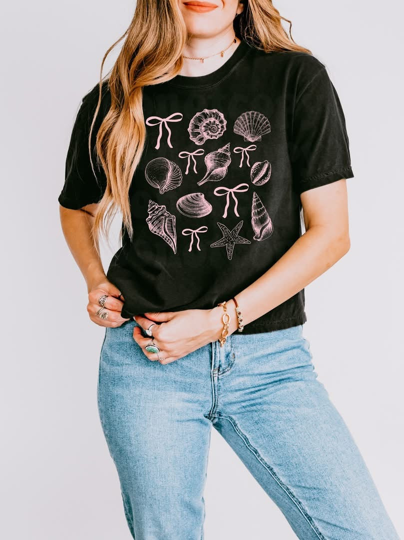 Coquette Seashells tee