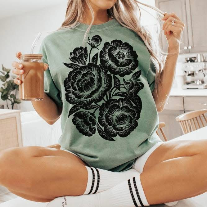 Black Peonies tee