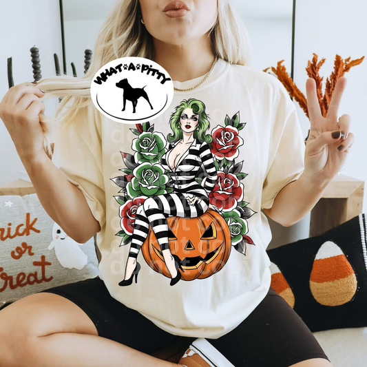 Green witch tee