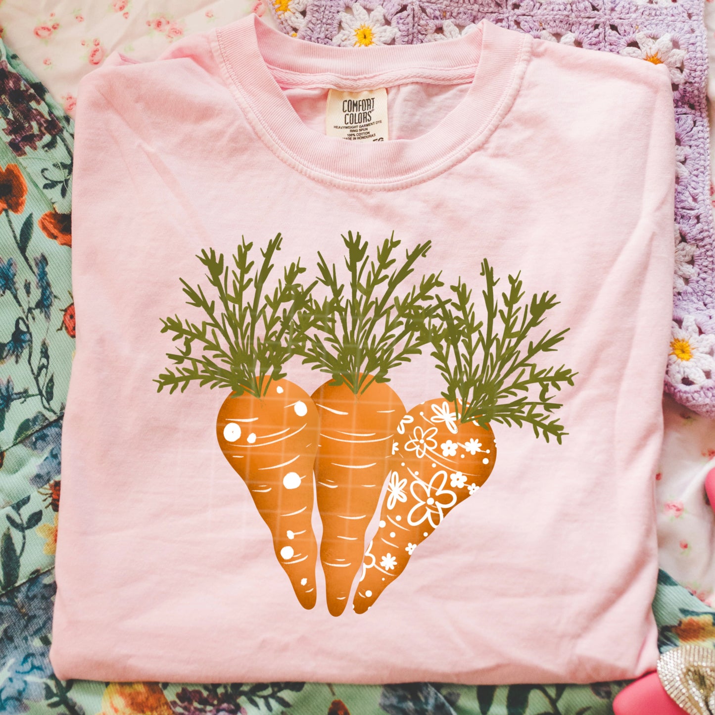 Carrot Bunch tee