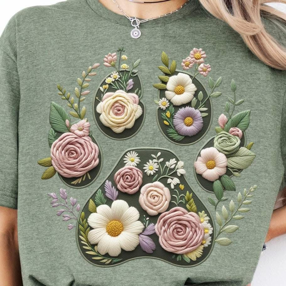 Embroidery Paw Print tee