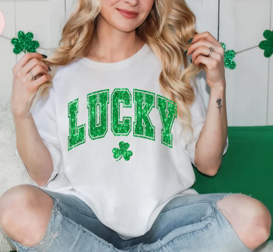 LUCKY tee