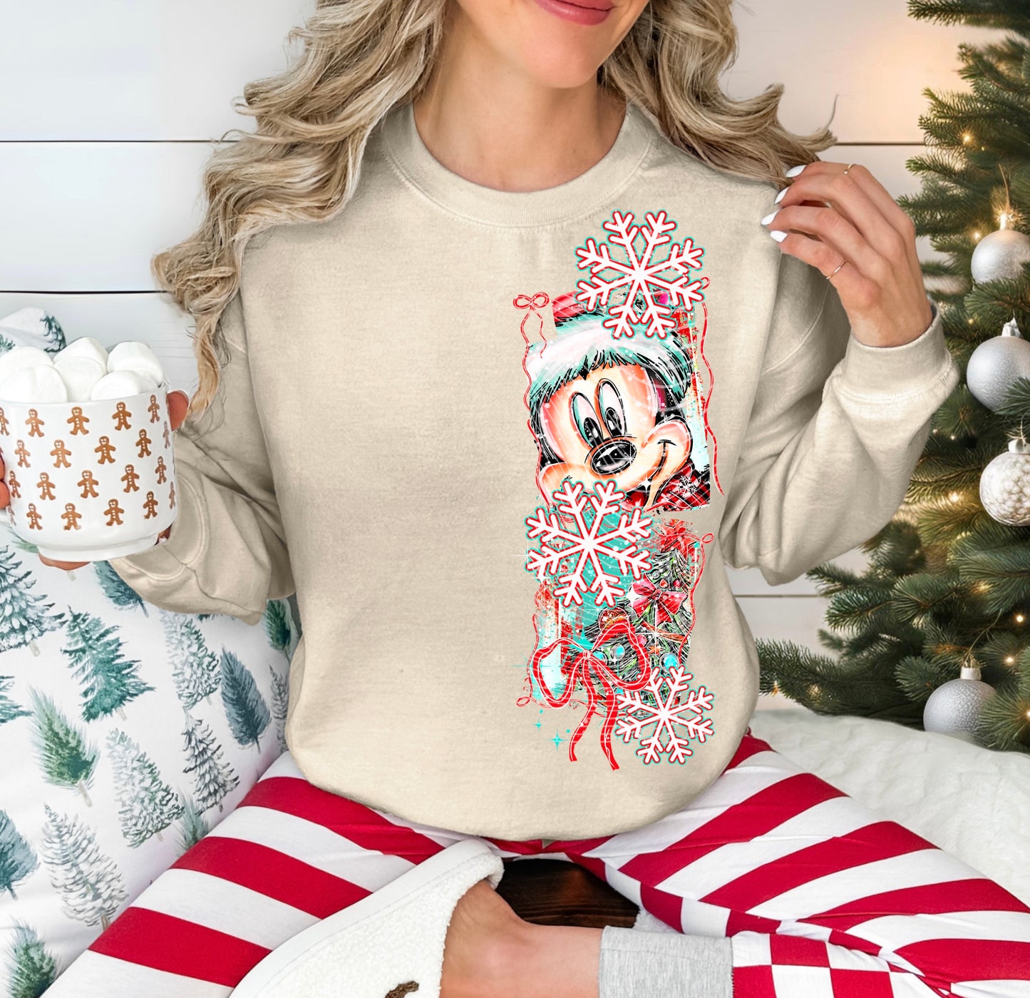 Male Christmas Mouse sweatshirt with sleeve design