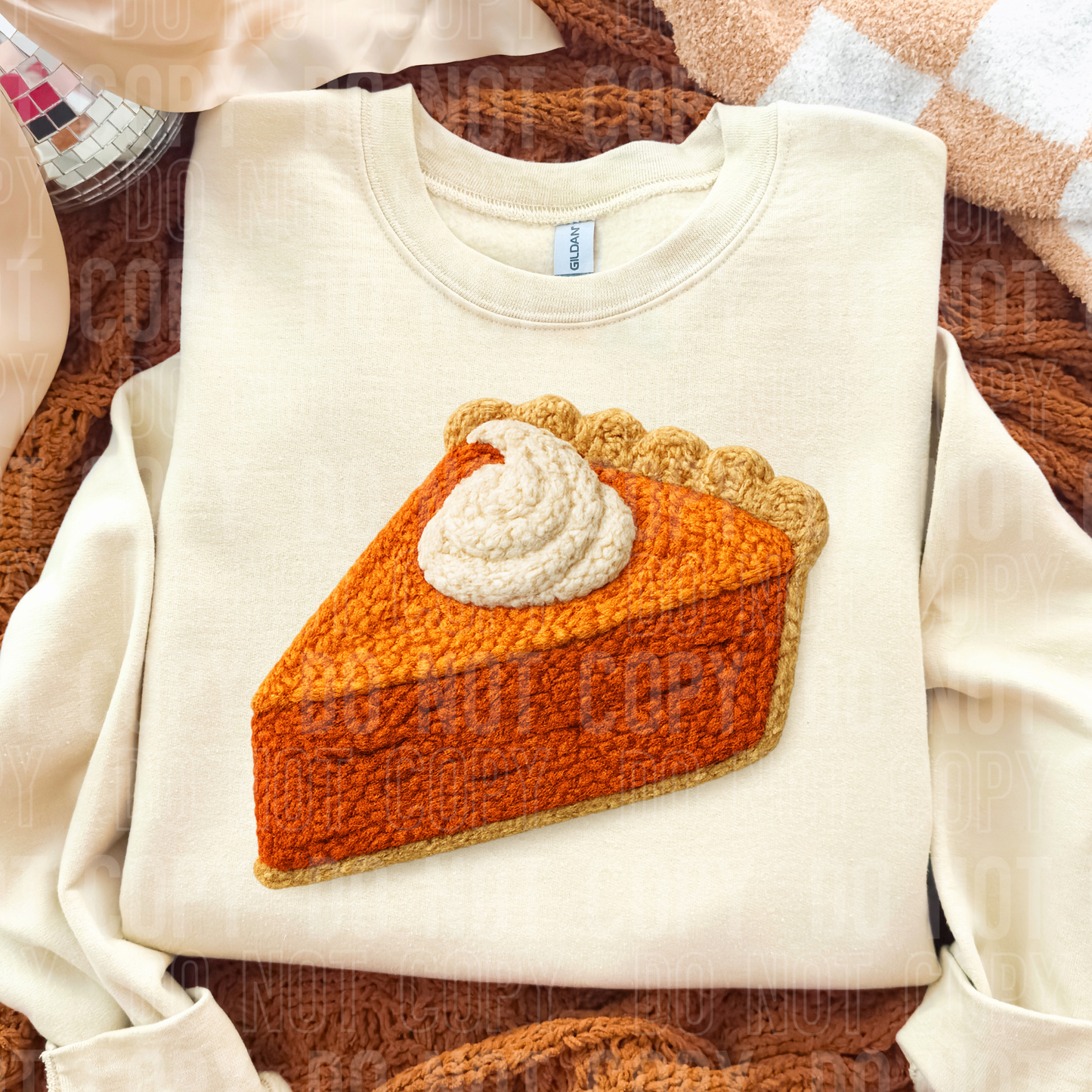 Pumpkin Pie faux yarn tee