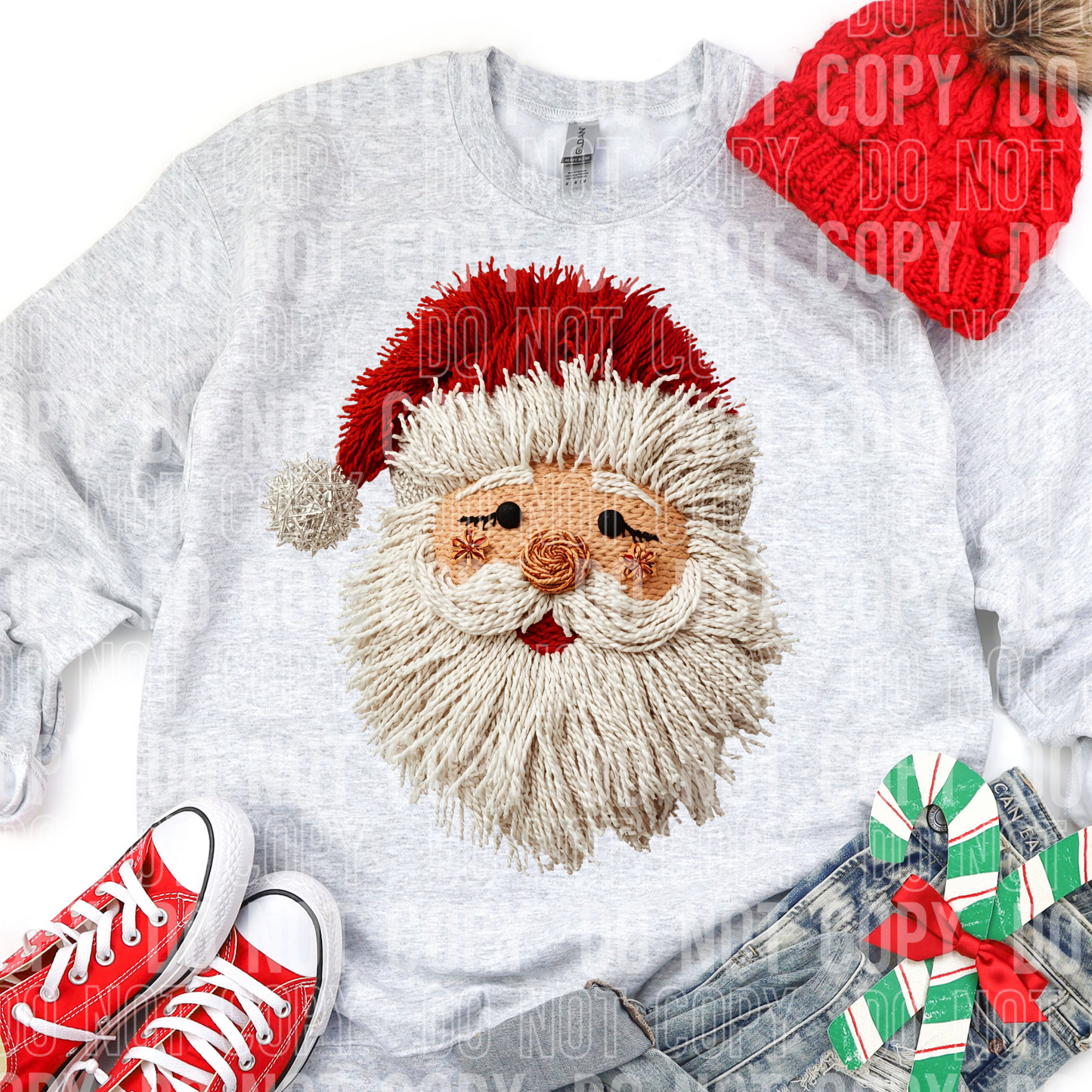 String Santa faux string tee